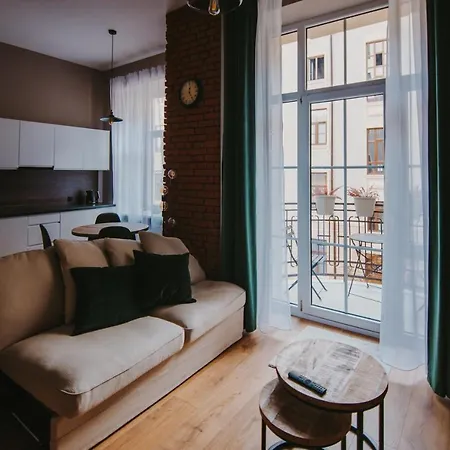 Apartman - Piotrkowska 37 *