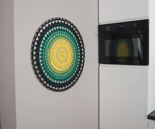 - Piotrkowska 37 Łódź